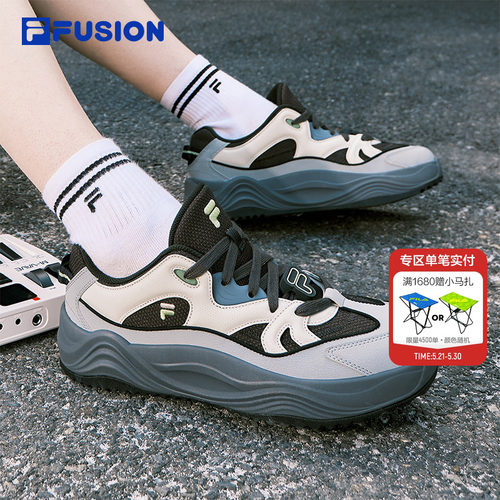 FILAFUSION斐乐男士面包板鞋