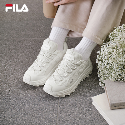 FILA斐乐女子满天星2老爹鞋
