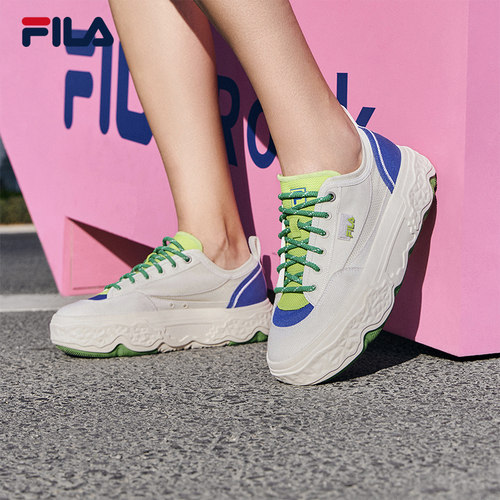 FILA斐乐女子摩登帆布鞋岩石鞋