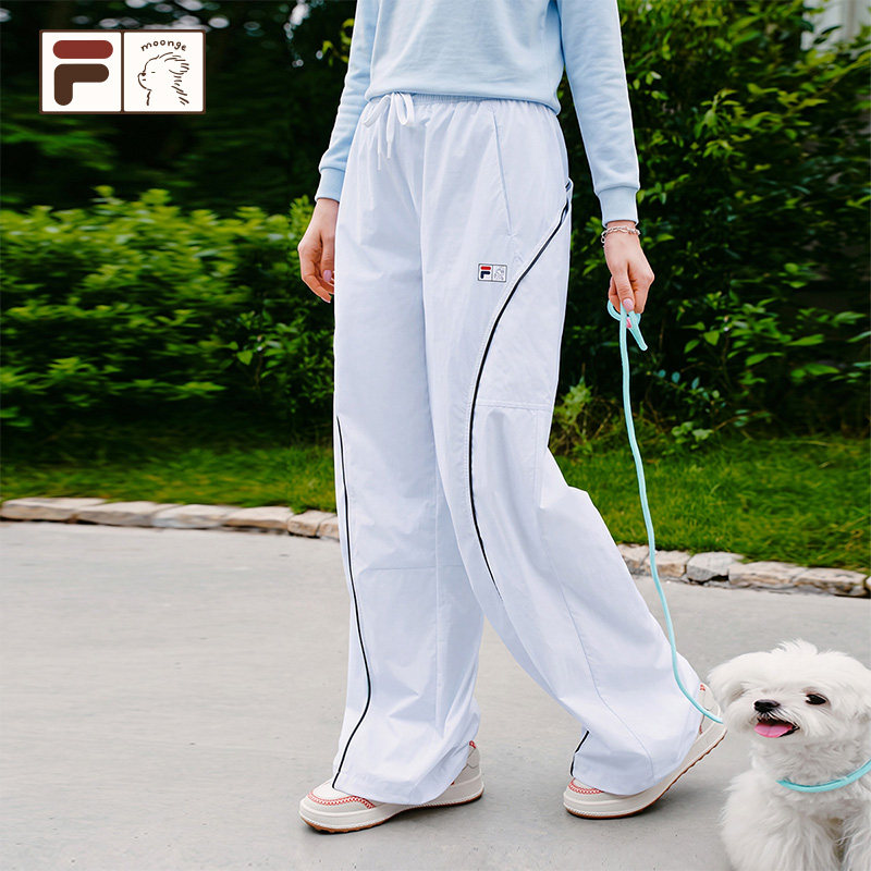 FILA FUSION|潦草小狗联名梭织长裤26秋季新款女休闲宽松阔腿裤