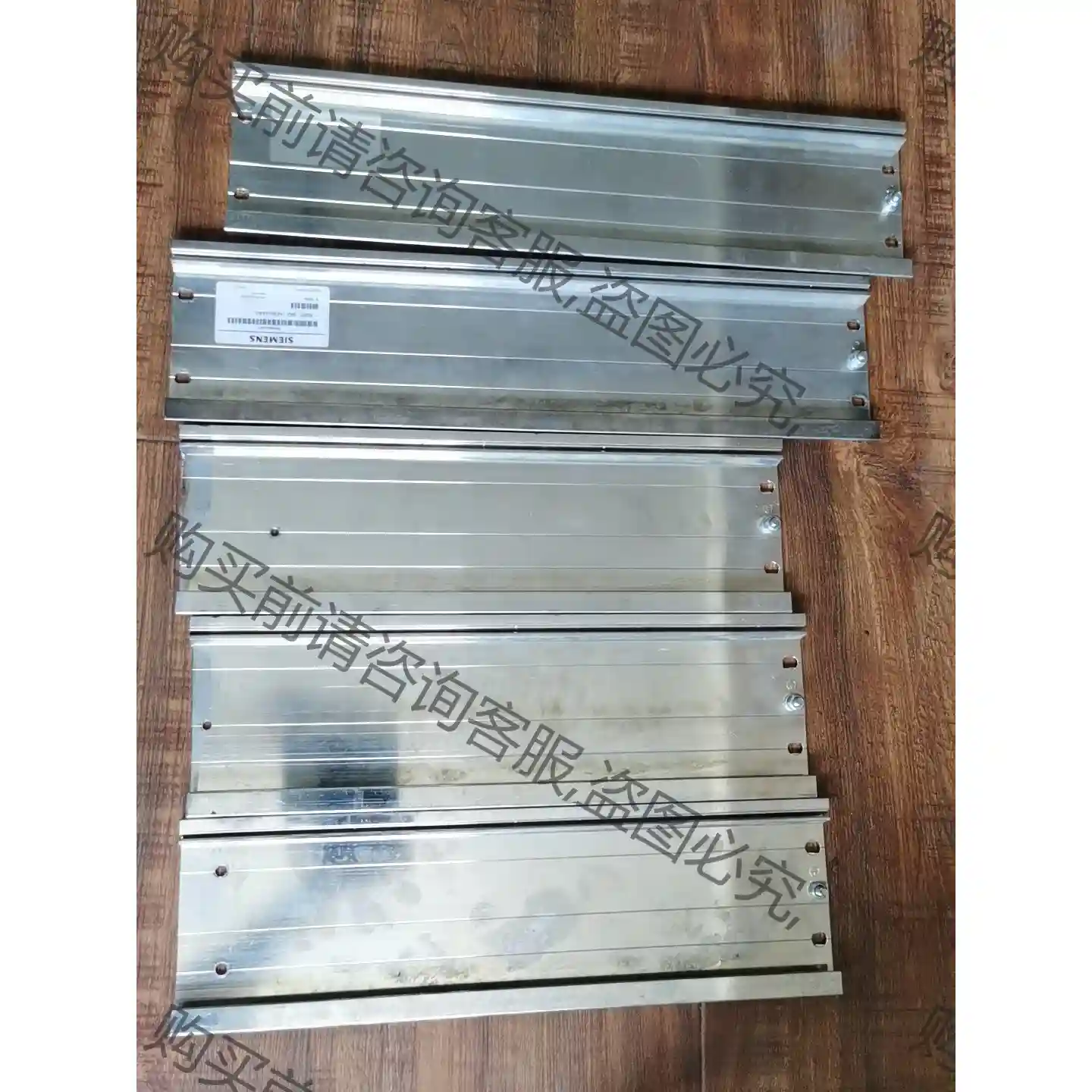 西门ziS7-300PLC底座导轨，型号6ES7-390-1A 先议价 包上机好用