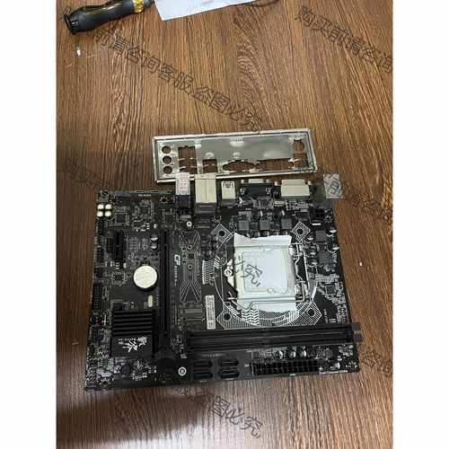 功能正常议价 七彩虹战斧b250m，成色超赞，有挡板，使用一切正常