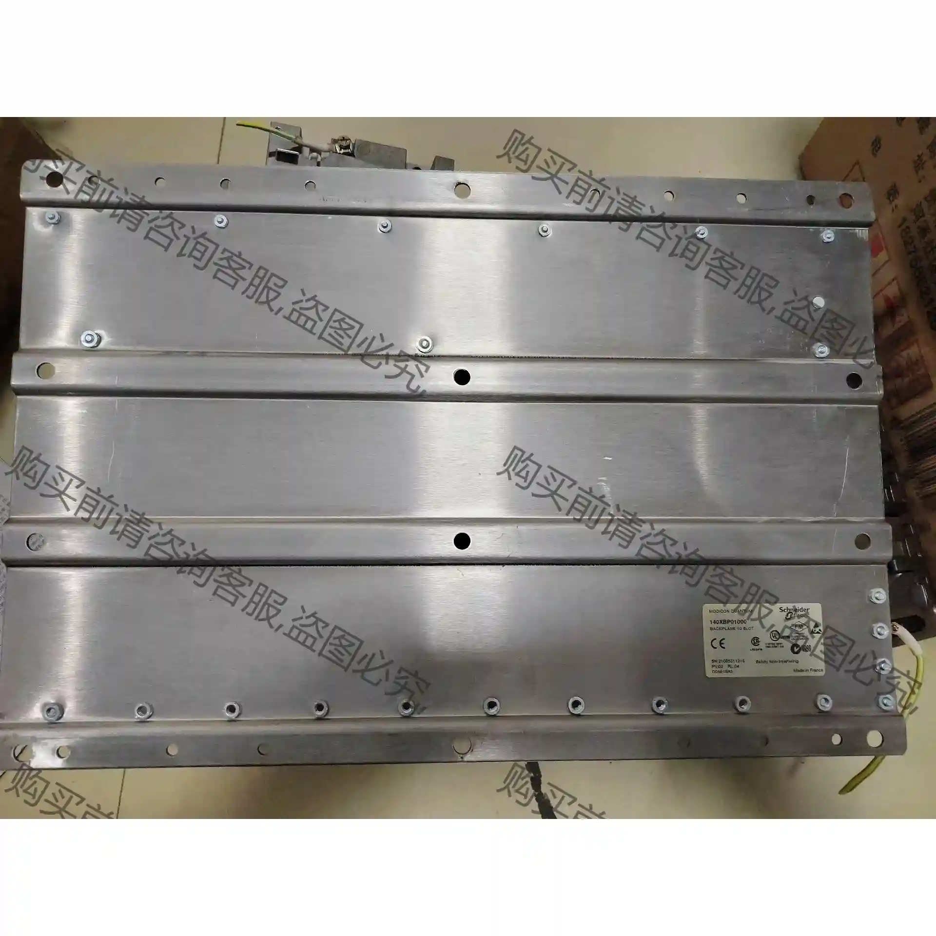 施耐dePLC底座140XBP-01000原装拆除，20张左右 先议价 包上机好