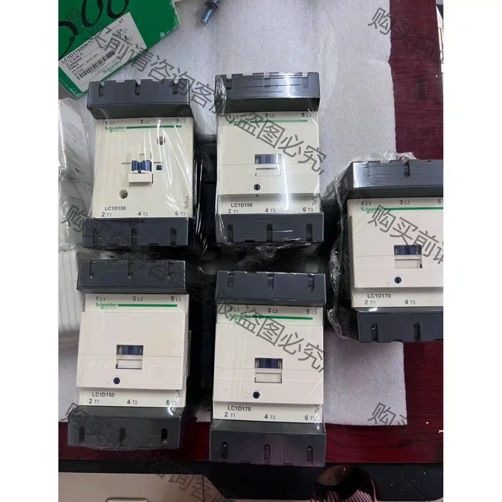 LC1D17000M7C施耐de交流接触器，清库存，全新 先议价 包上机好用