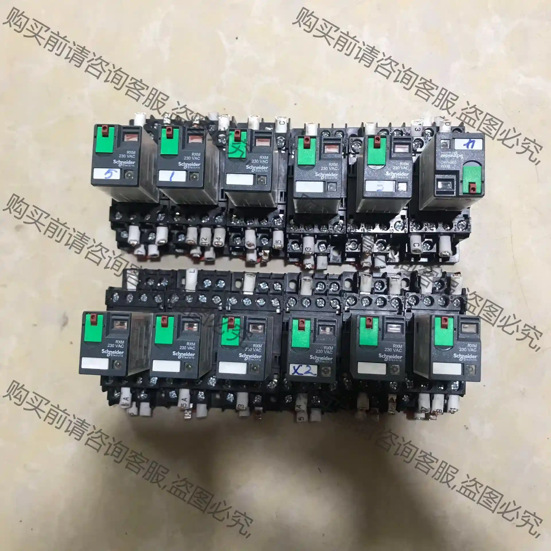拆机施耐de继电器RXM4AB2P7?底座RXZE1M4C一起 先议价 包上机好用