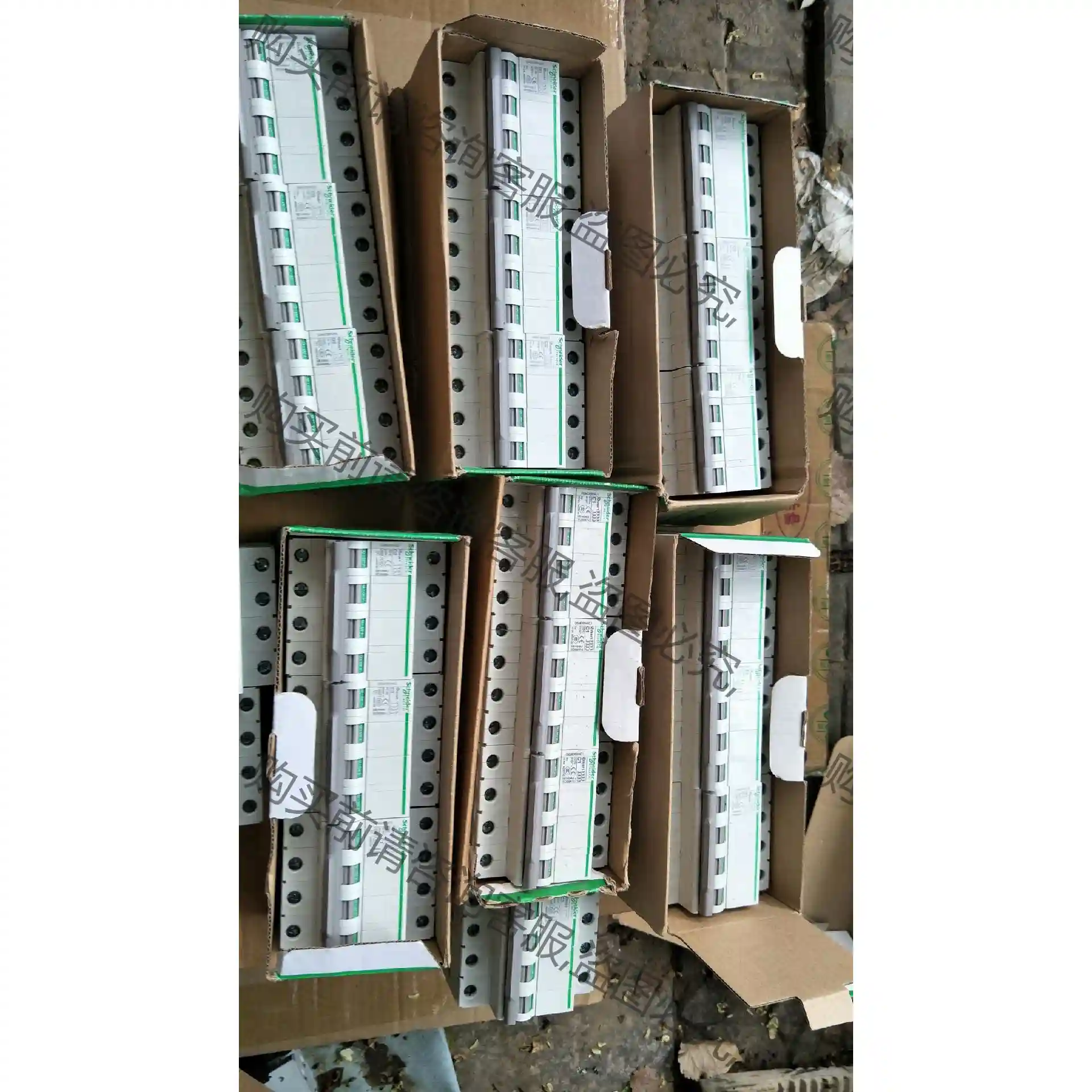 全新 施耐de mart C D系列 断路器。4P 先议价 包上机好用