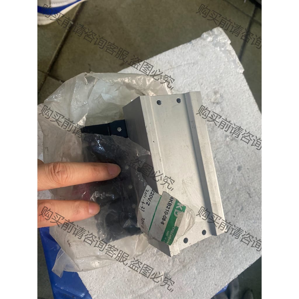 功能正常议价 日本原装CKD电磁阀4KB219-00-DC24V 全新电磁