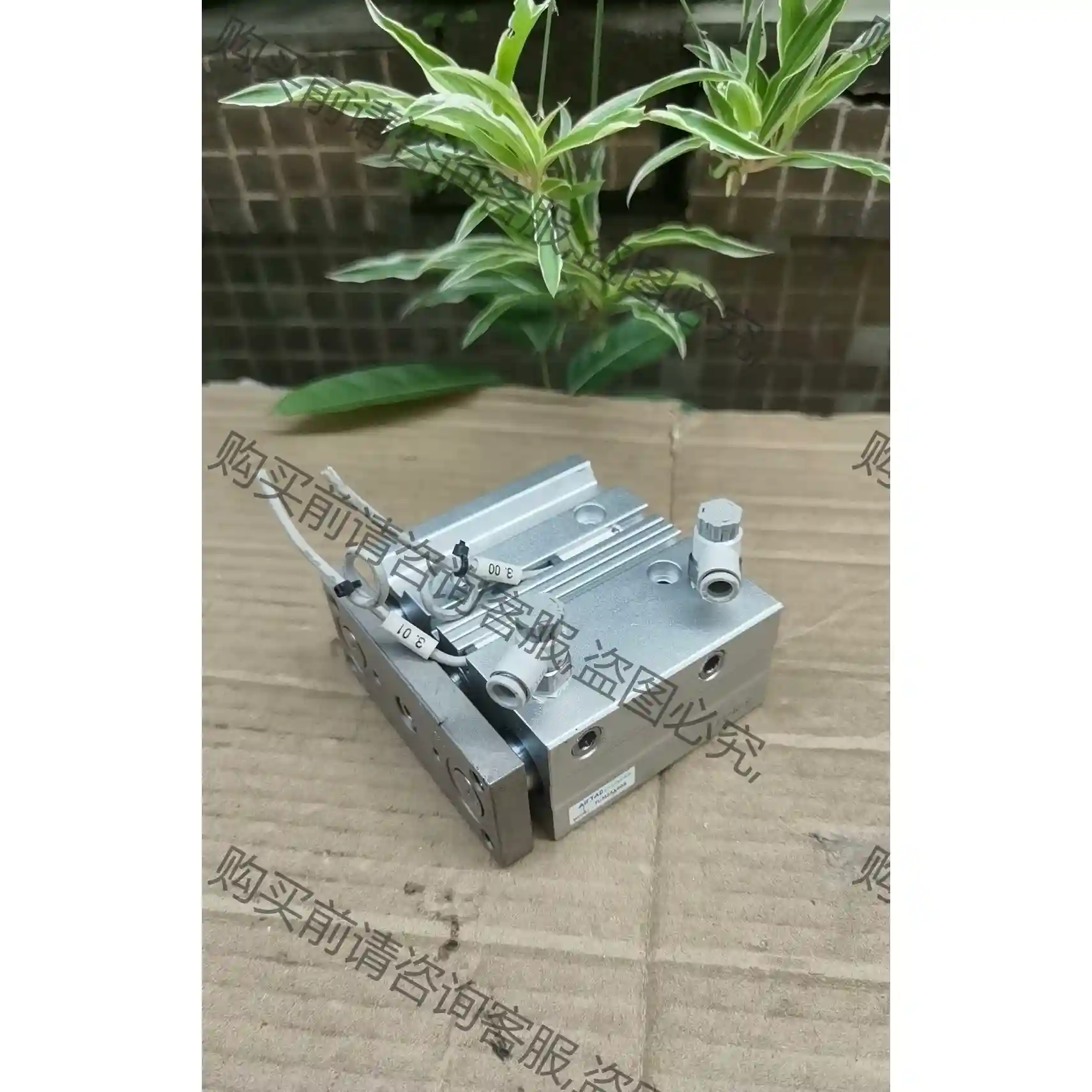 亚德客TCM25x40S，TCM25x50S三轴气缸，三杆气 先议价 包上机好用