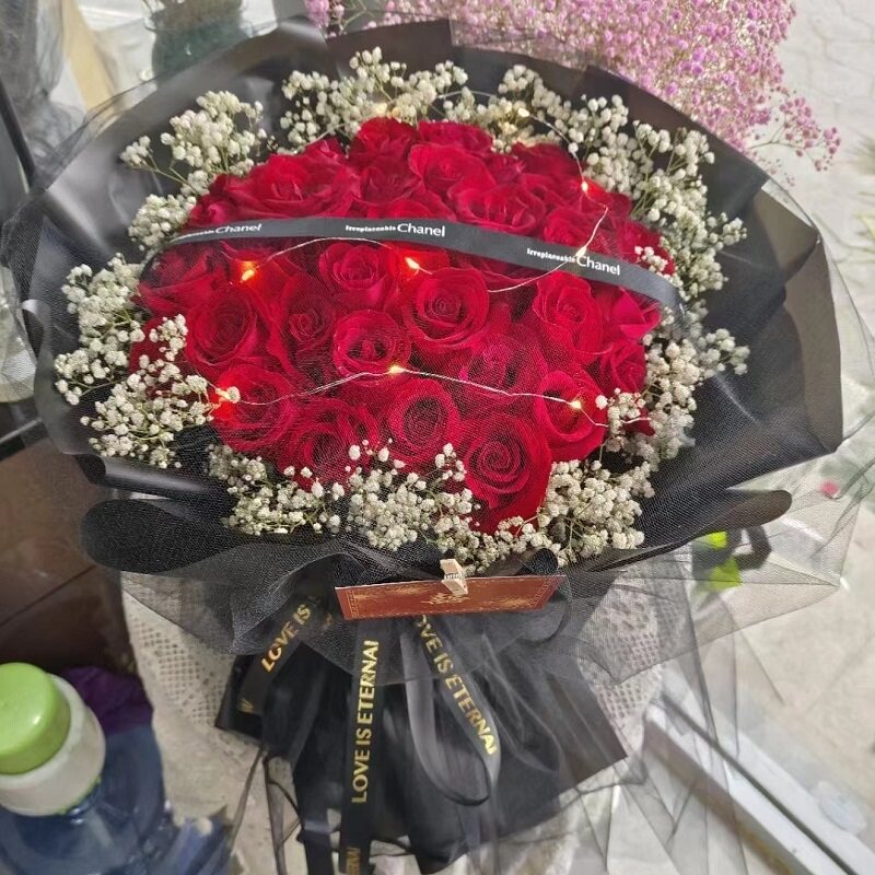 张掖市鲜花店专人送货生日红玫瑰束1甘州山丹民乐临泽高台县