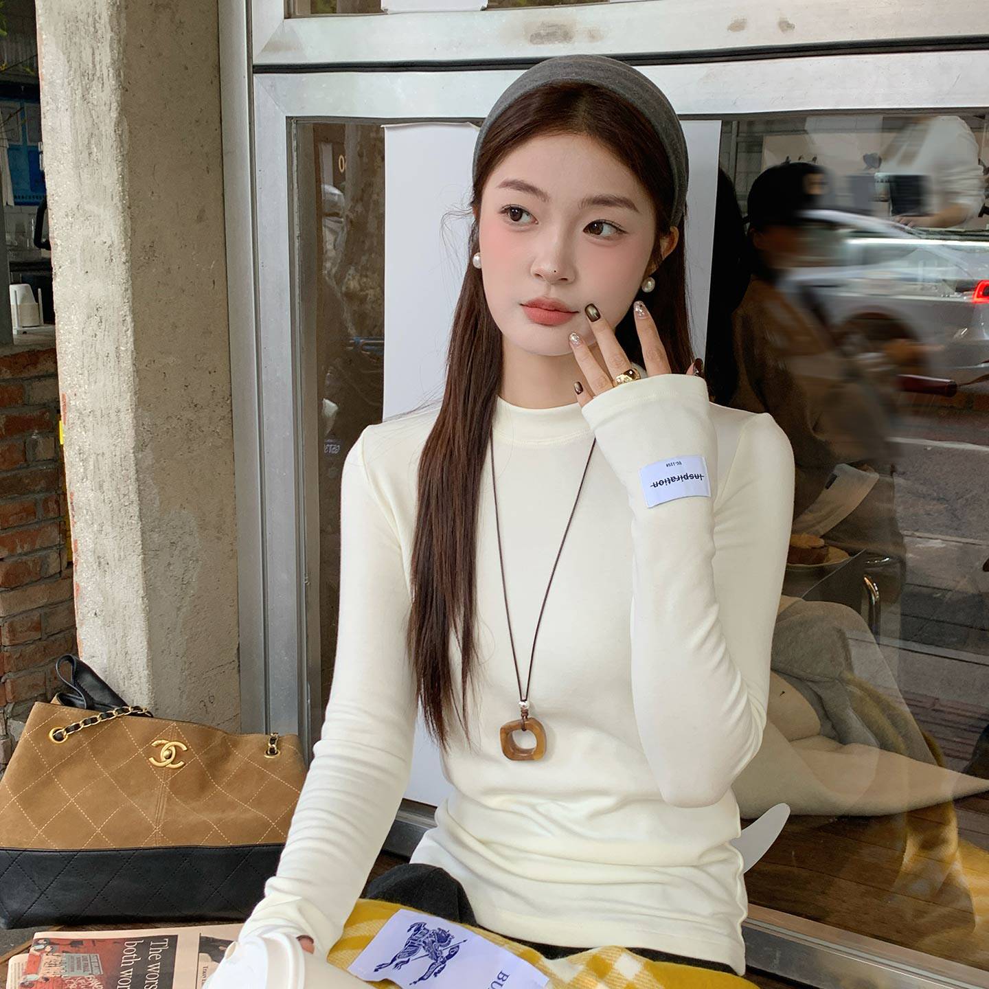 龙妹白色加绒加厚打底衫女外穿内搭2026春季新款保暖长袖T恤上衣