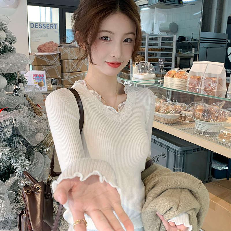白色V领蕾丝针织打底衫女春秋季