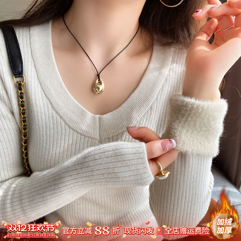 V领加绒加厚针织衫女修身