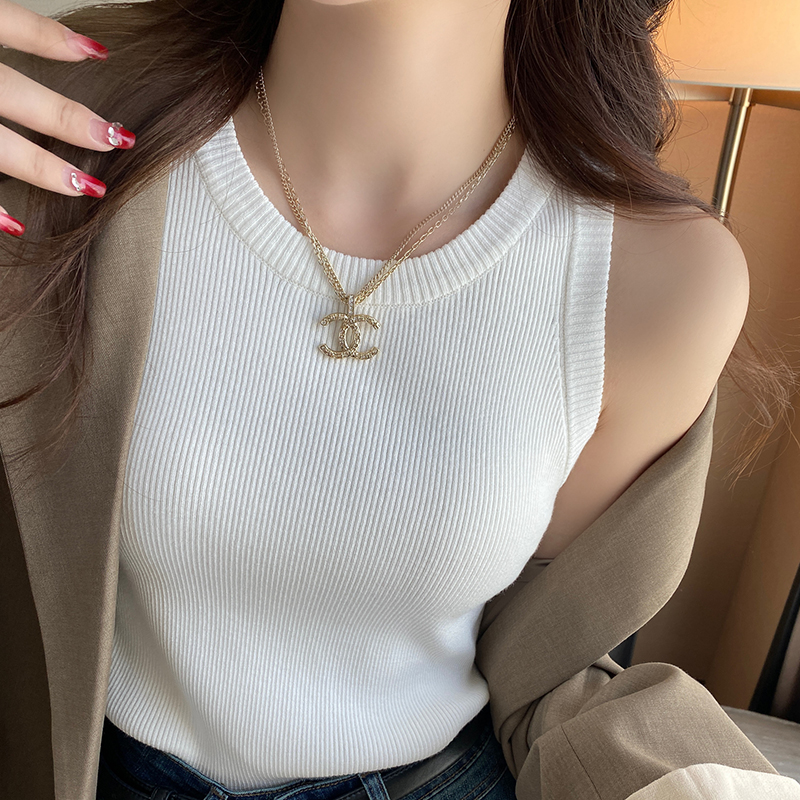 修身显瘦带胸垫吊带背心女