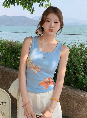 龙妹蓝色印花吊带背心女内搭2026春夏新款设计感打底无袖上衣外穿