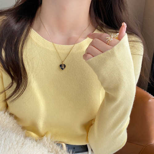 黄色低圆领针织衫女内搭