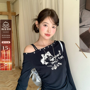 黑色斜肩长袖T恤打底衫女装内搭2026秋装新款露肩修身一字肩上衣