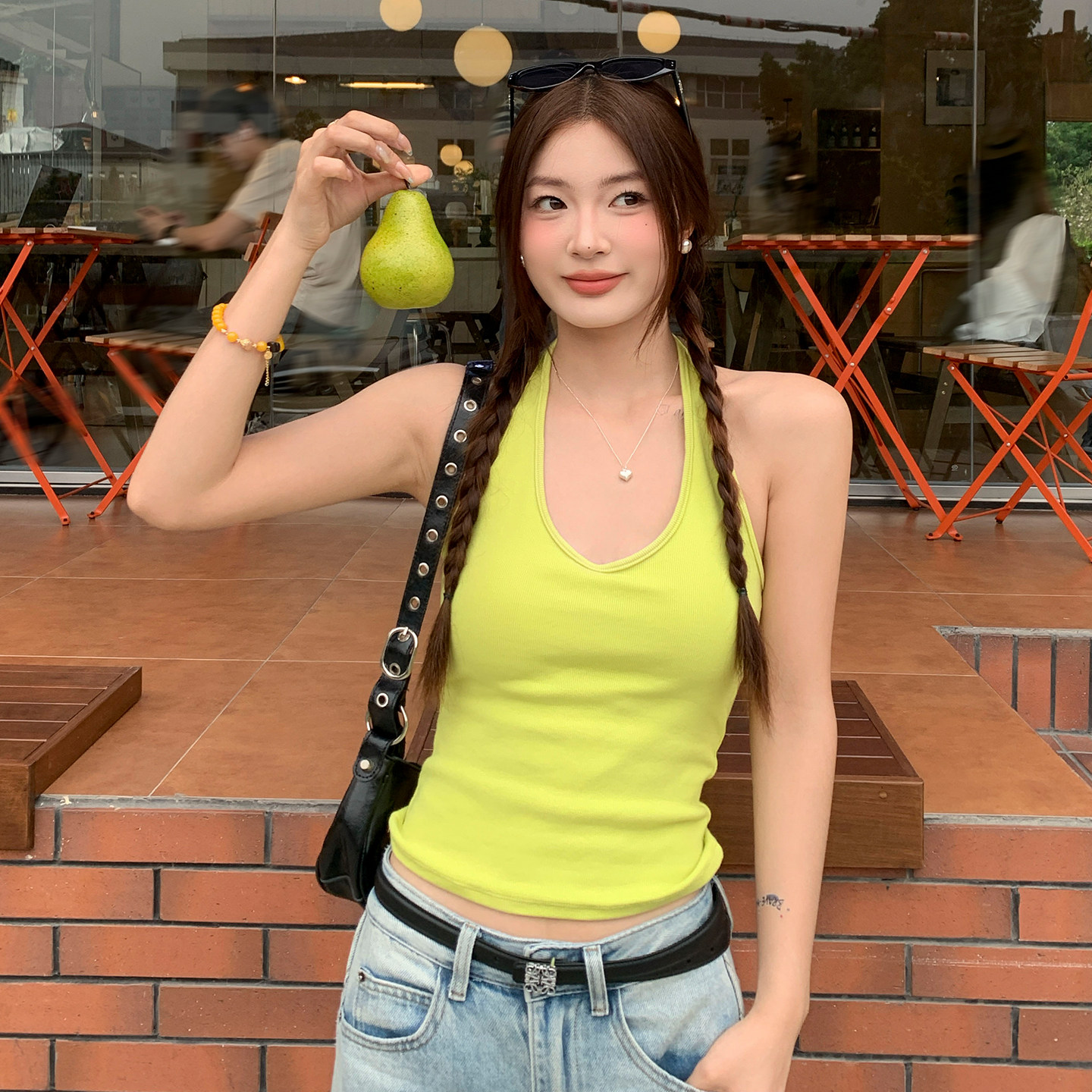 龙妹绿色挂脖美背吊带带胸垫背心女夏外穿内搭2026新款无袖小上衣