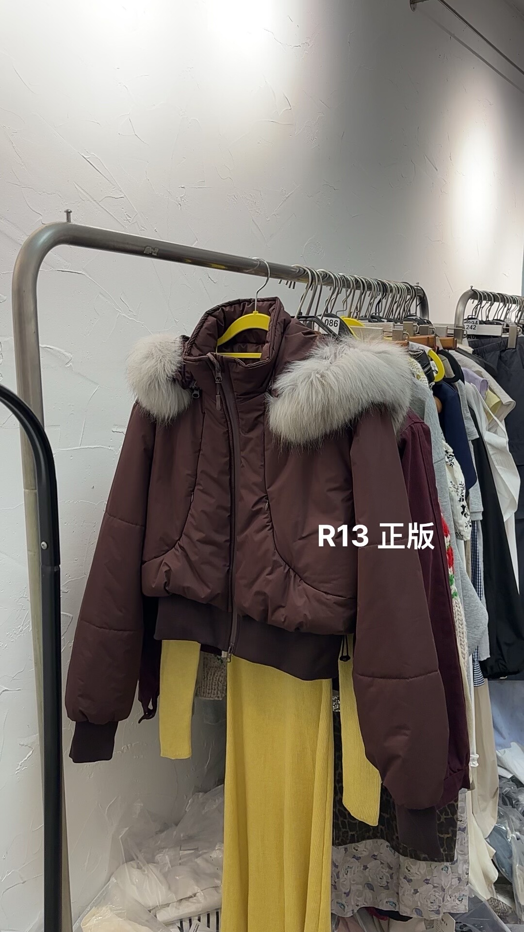 R13正版冬季新款 连帽收腰短款洋气棉服棉衣外套女