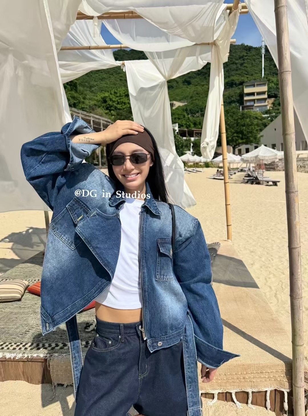 十三行DG正版 早秋新款系腰带阔肩水洗牛仔外套女