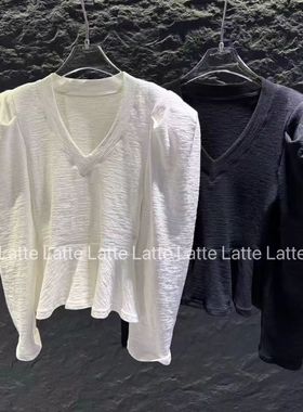 LATTE正版秋季新款 泡泡袖V领纯色长袖T恤女