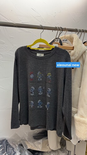 杭州NUT档口新款 图案很可爱的深灰色长袖T恤女