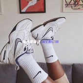 415445 Nike 102 耐克男子缓震透气复古运动老爹鞋 Air Monarch