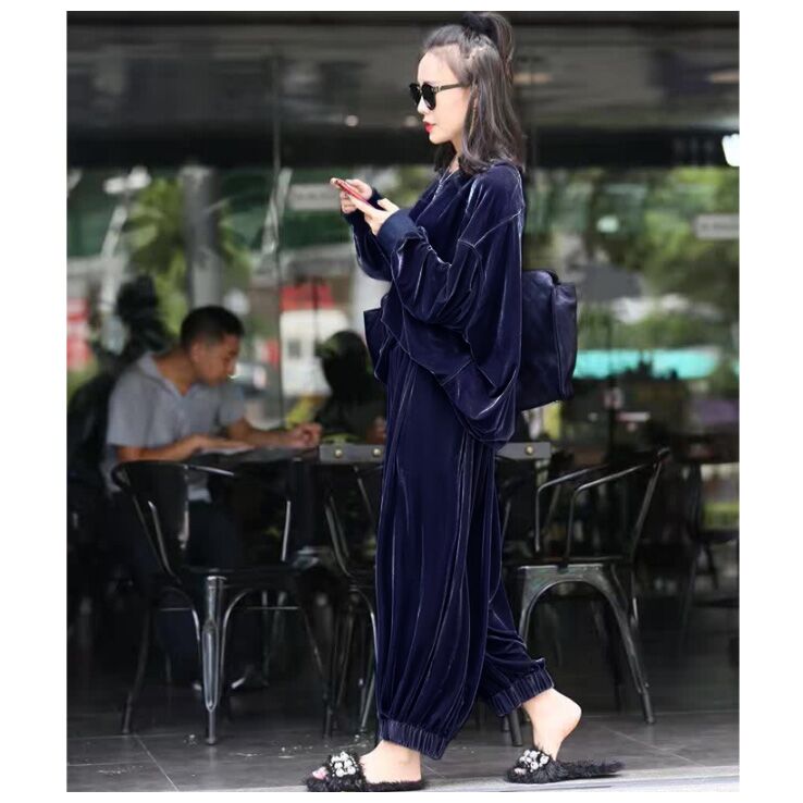 欧洲站金丝绒套装女时尚2022新款秋冬薄款大码宽松阔腿裤两件套潮