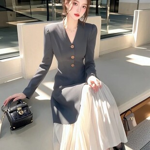 厅里厅气裙子2025春季法式高级感重要场合气质收腰灰色西装连衣裙