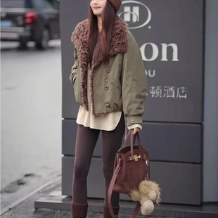 【凛冬巴恩】时尚翻领90白鸭绒毛领女款加厚轻奢短款羽绒服保暖