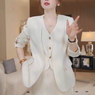 无扣西装 简约时尚 2026春秋新款 外套女休闲显瘦西服上衣 主理人
