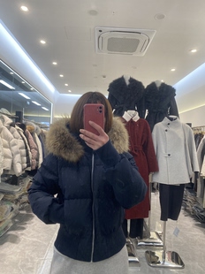 芬兰雪境超大毛领连帽短款羽绒服收腰三防加厚短款外套