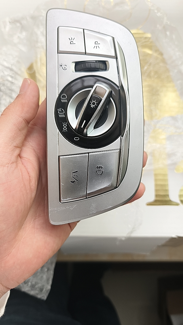 适用于宝马7系 g11 g12 大灯开关 操作面板 夜视配置成色如图