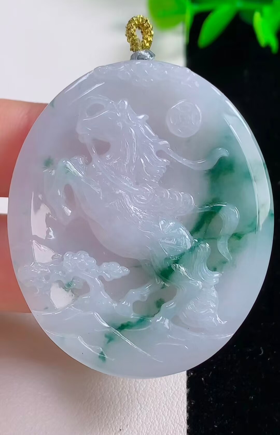 天然翡翠A货冰润飘花生肖马吊坠男女款玉挂件玉佩翡翠挂件马玉牌