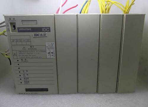 拆机原装正品，少见日本山武PLC编程器，内有型号为：从左到右WY7211G2001+RY7280D0000继电器输出--RY7280S0000(2片）晶体管输出--RY7240A1166 成色新，包好用，放心拍！整套价格，也可以拆卖