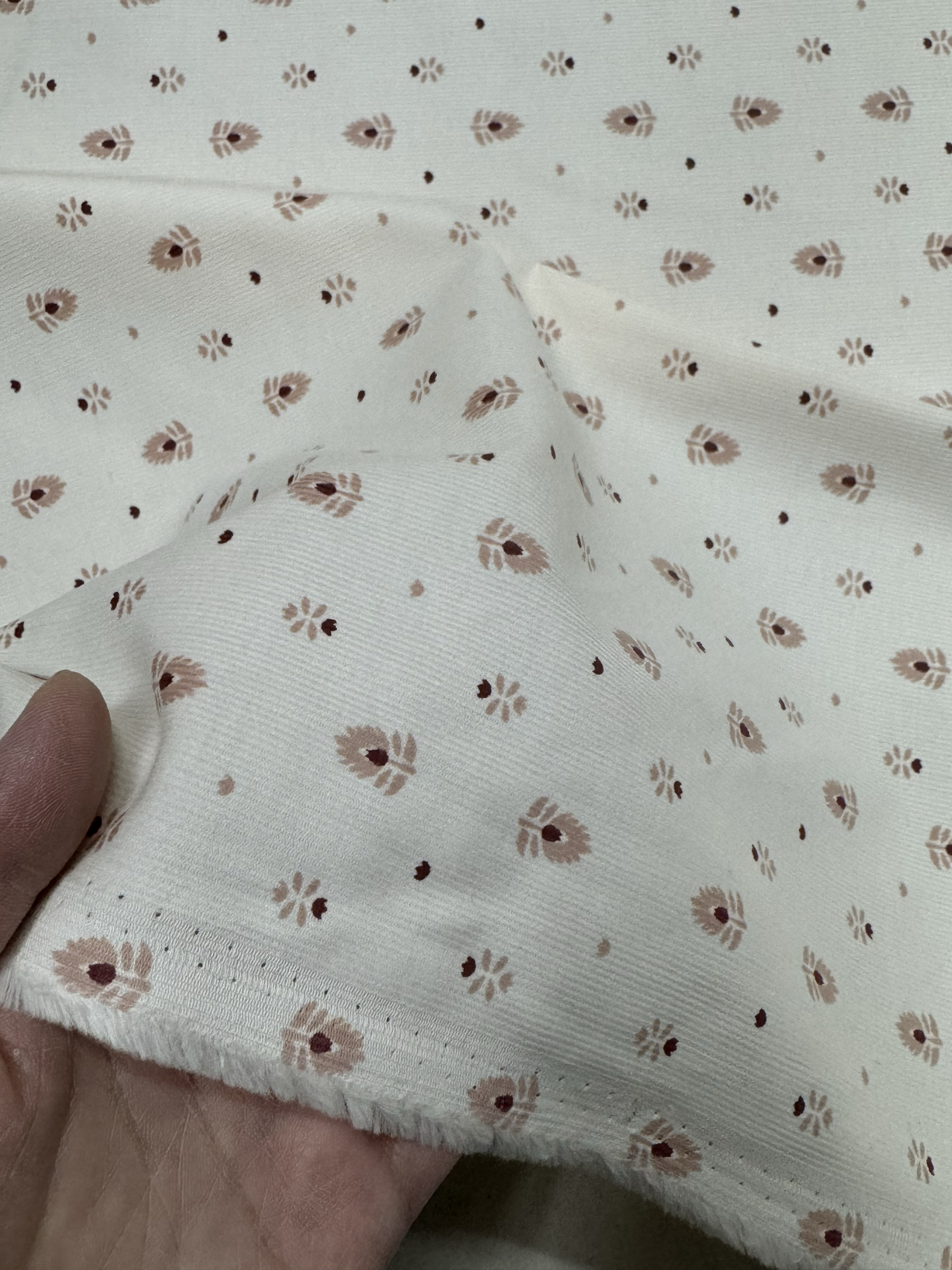 日单纯棉细条灯芯绒碎花幅宽145cm一米200克适合春秋10元半米