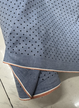 日单色织牛仔蓝色五角星幅宽115cm衬衫厚度一米125克9元半米