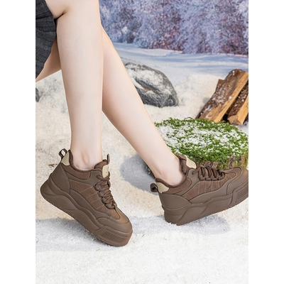 真皮厚底板鞋女2025冬季新款加绒百搭保暖超软鞋底防滑高帮休闲鞋