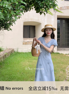 不出错No errors 海盐苏打 显白冰蓝色立体花朵公主连衣裙