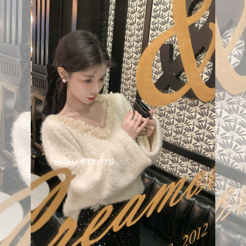 【12/28 10:00新品开售 喜欢先加购！】重工亮片花朵宽松流苏毛衣