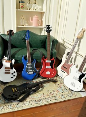 1:12娃娃屋dollhouse迷你模型玩偶装饰背带吉他乐器仿真玩具微缩