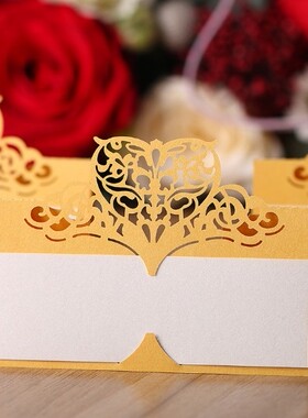 婚礼嘉宾席位牌 镂空爱心创意台卡宴会会议高档姓名名字桌卡30枚