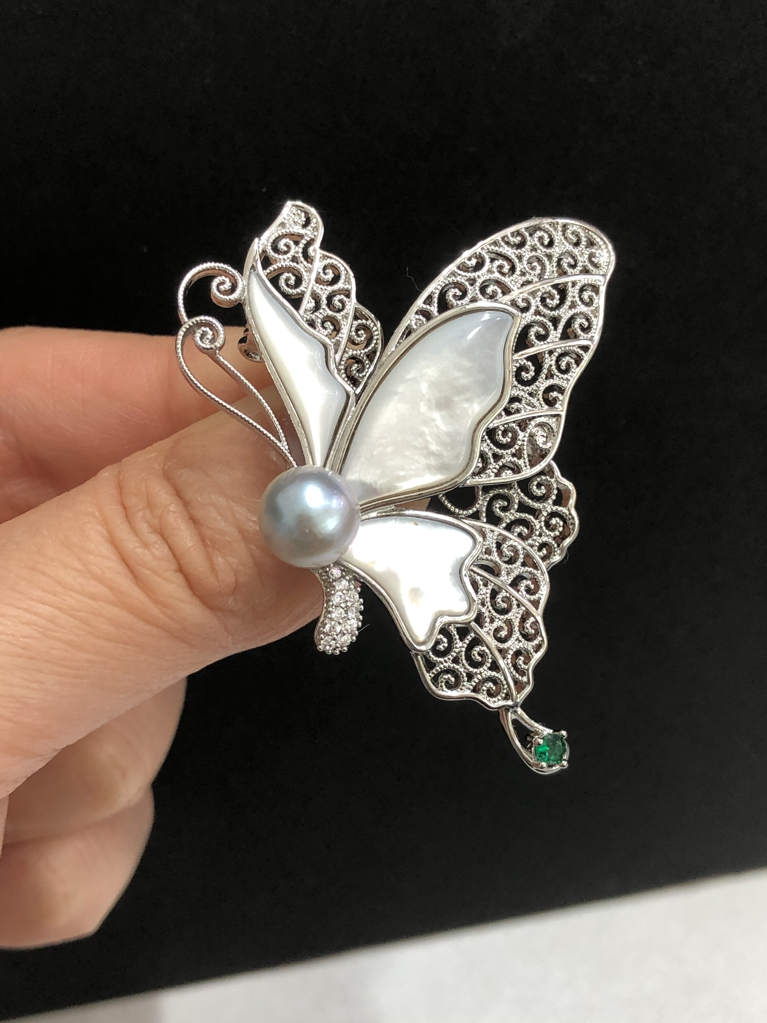 高级天然日本海水真多麻7-8Mm正圆时尚蝴蝶胸花珍珠高端胸花礼物