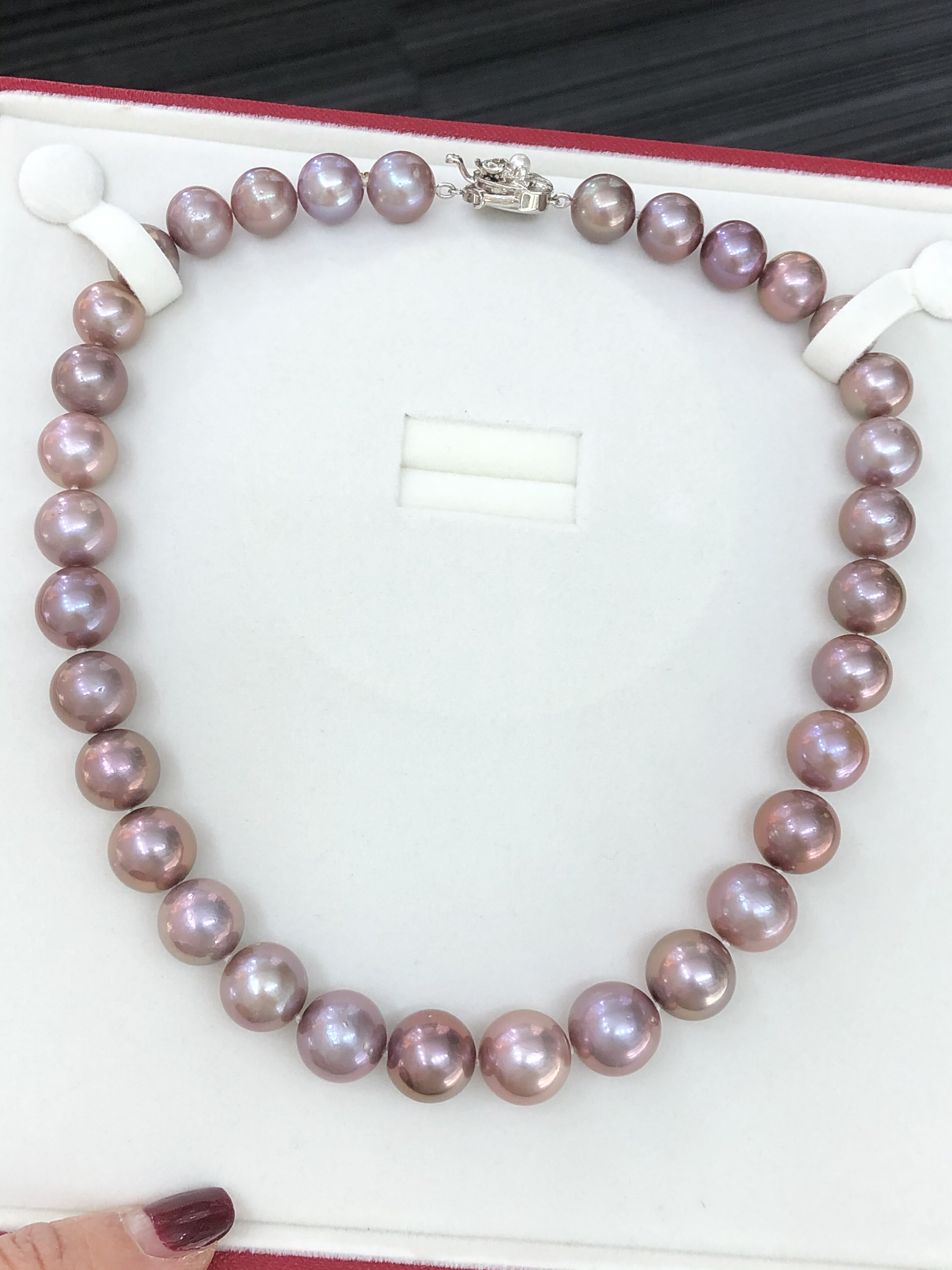 纯天然紫色珍珠11.1-13.8Mm正圆强光极细微珍珠项链浓紫串链珍珠