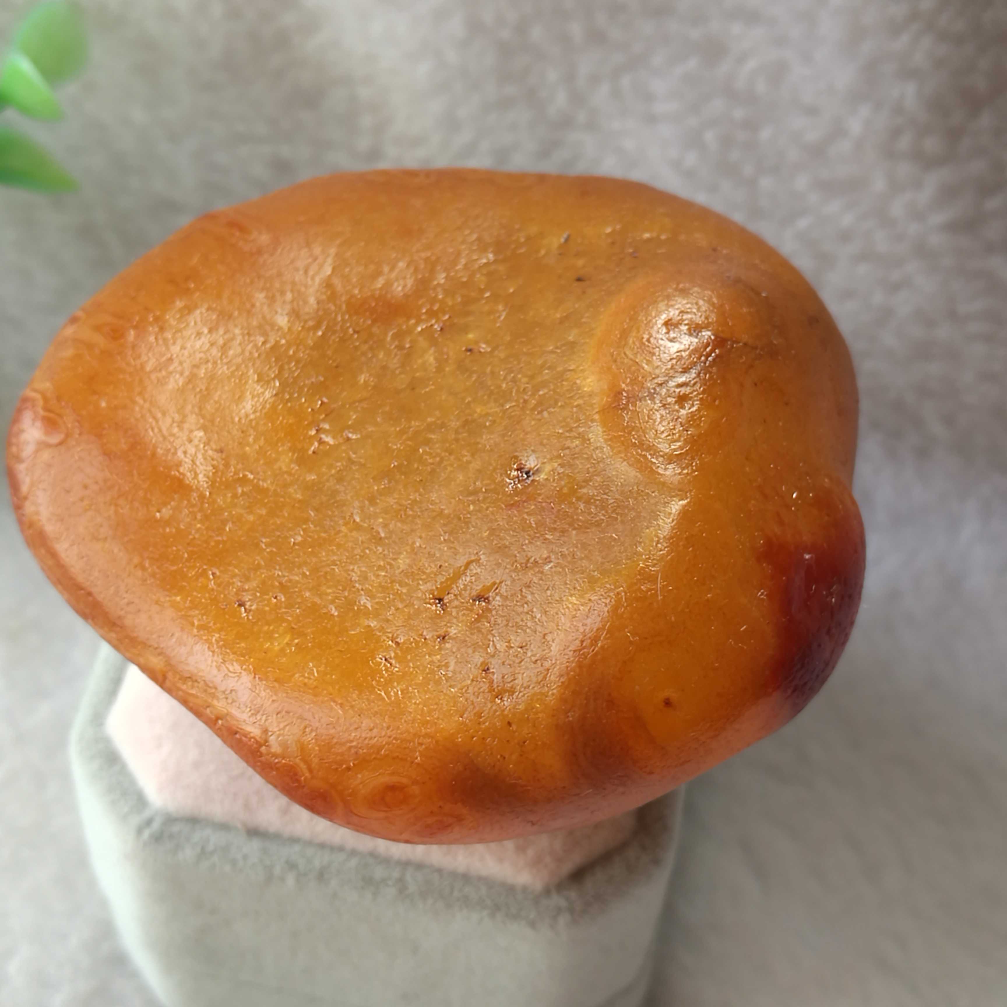 纯天然马岛花纹玛瑙原石摆件 铲子或簸箕状
 造型别致 把玩超低价
