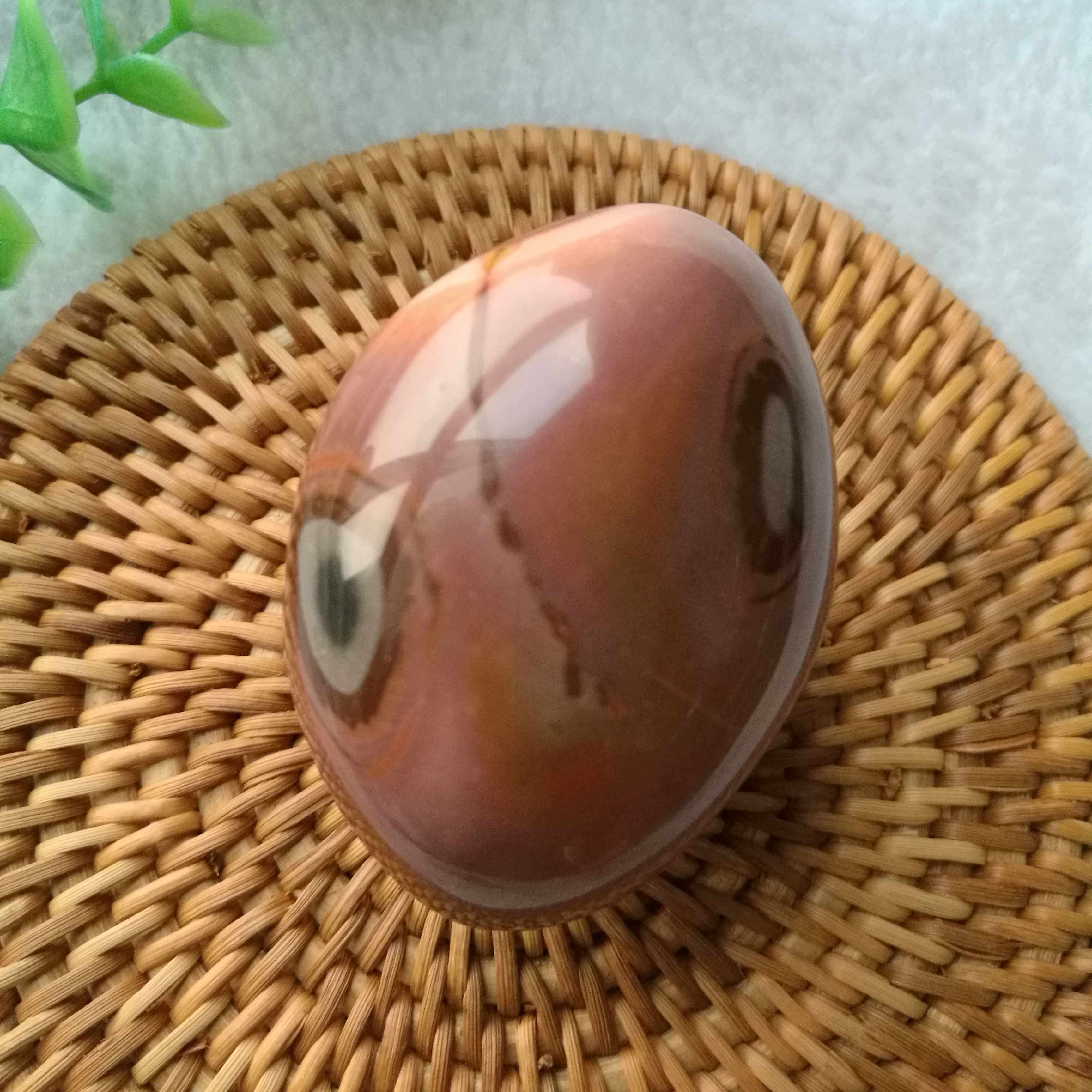 天然马岛象形海洋石把玩件，调皮的大眼睛
 精品观赏 生动有趣