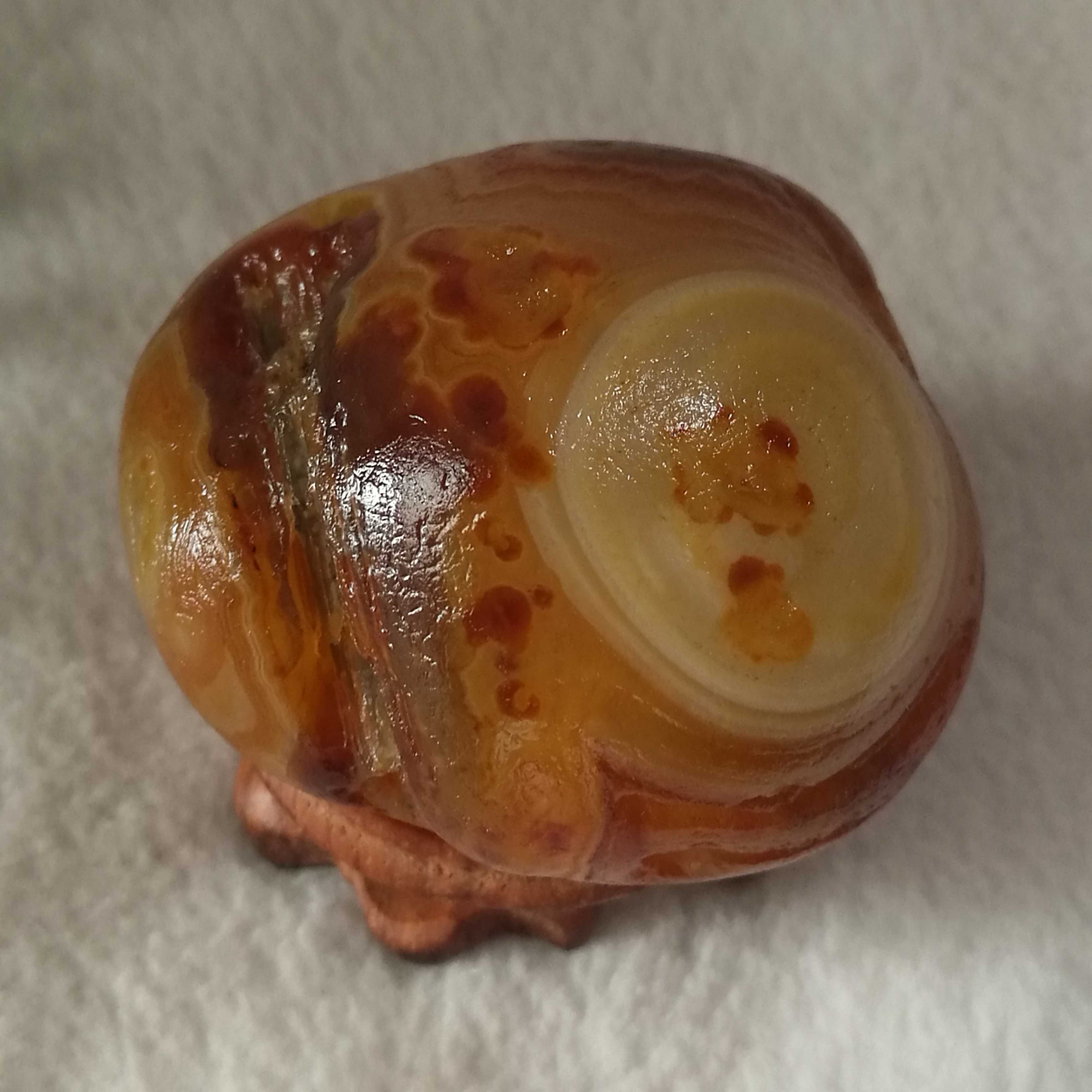 纯天然马岛花纹玛瑙原石小摆件 圆晕 色彩分明，优美把玩件 精品