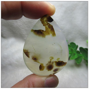 天然象形水草玛瑙石吊坠：奔马与向日葵。天然水草图案 新品热销