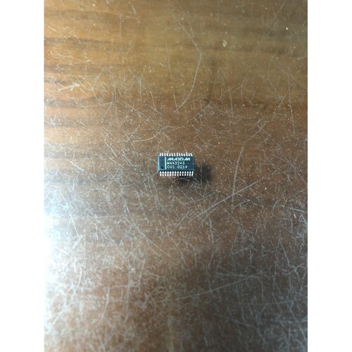全新原装MAX3243EEAI+TMAX3243
