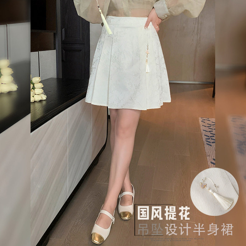 新中式半身裙2024夏季新款220斤胖mm加大码时尚提花吊坠百褶短裙,女装/女士精品,大码半身裙,淘宝优惠券,粉丝福利购,淘宝优惠卷