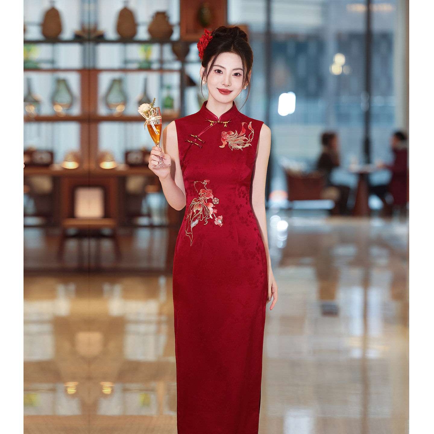中式旗袍敬酒服新娘结婚红色年轻订婚礼服裙出阁回门日常无袖气质